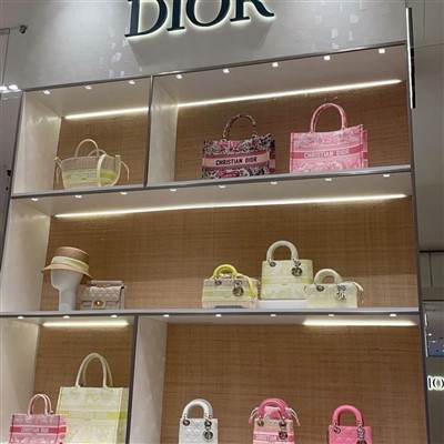 Kabinett tal-borża tal-injam